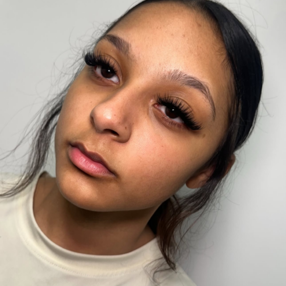 Volume Full Set at Butterfly Luxe Esthetics in Lexington, KY