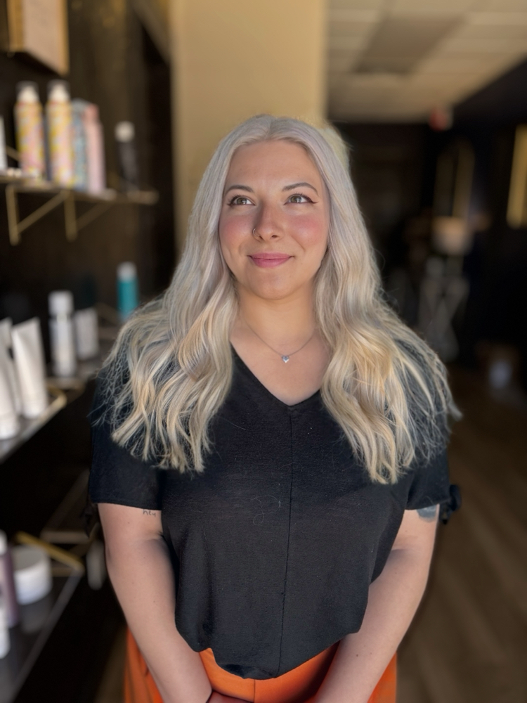 BLONDESHELL
