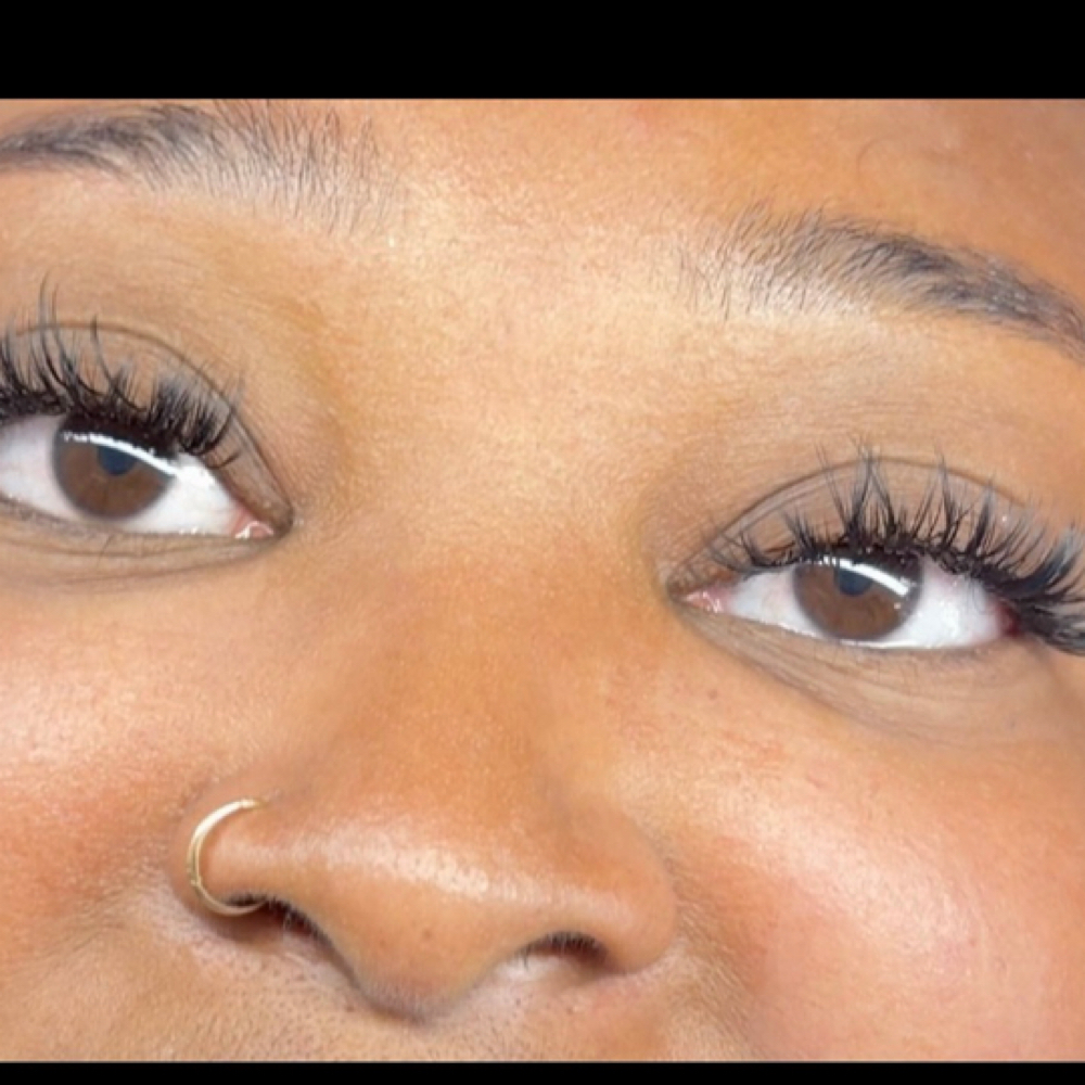 Wispy Hybrid Set at Jazzyliciouz Nailz in Baltimore, MD