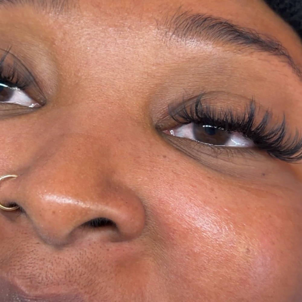 Wispy Hybrid Set at Jazzyliciouz Nailz in Baltimore, MD