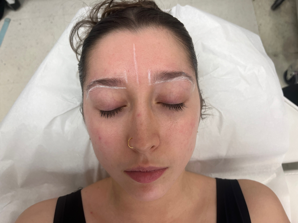 Eyebrow Shape & Wax
