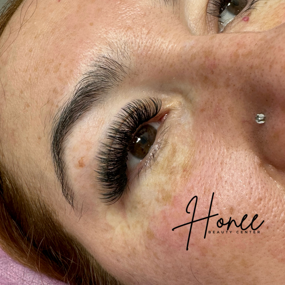 Volume Lash Extensions