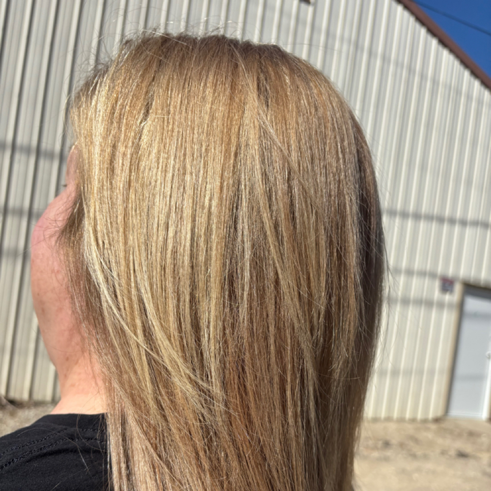 Root Touch Up at Poeticfocushairstudio in Wellsville, KS