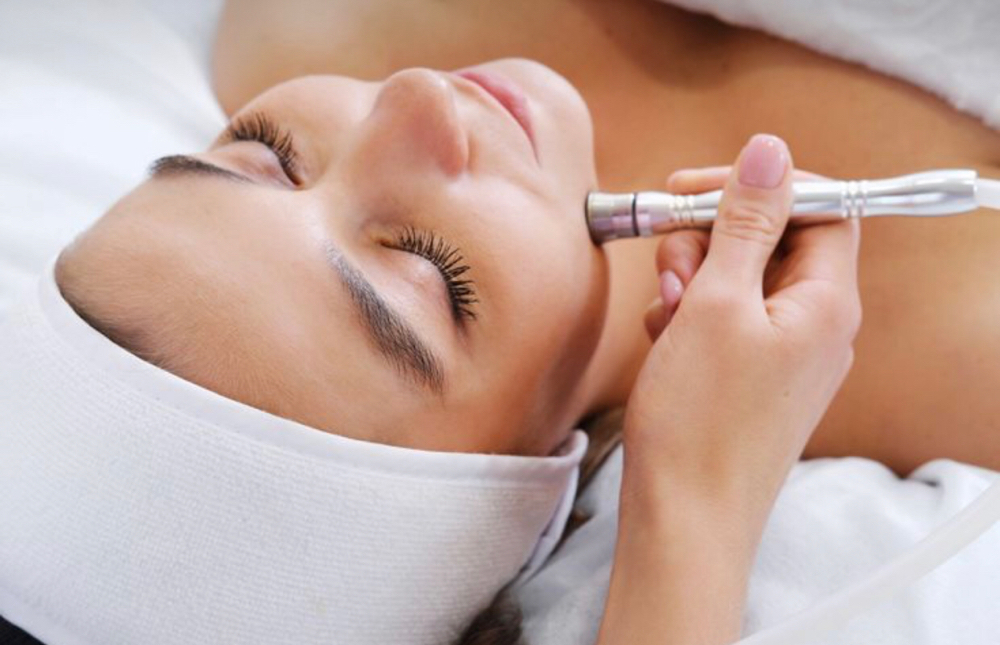 MICRODERM HYDRO FACIAL at Farmhouse spa in Oklahoma City, OK