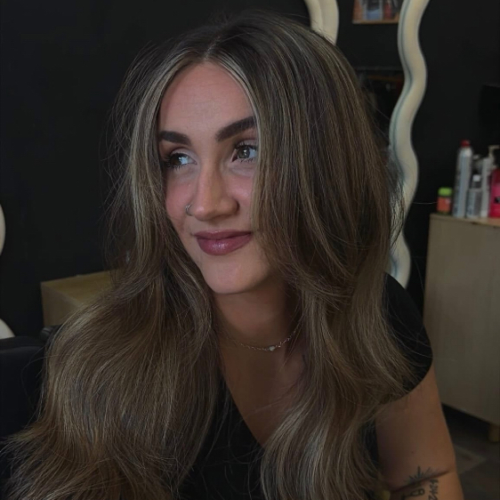 COLOR/ ROOT RESET at HIGH MAINTENANCE HABITS SALON + LOUNGE in Aurora, IN
