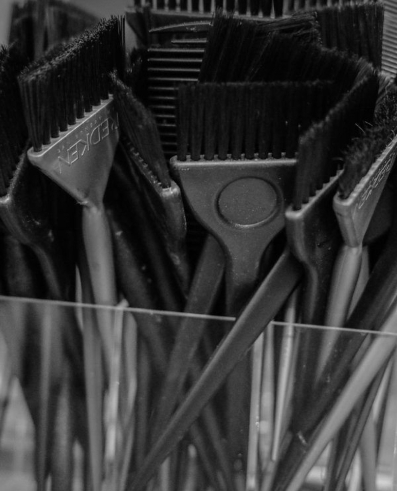 Root Tap With Blonding Service