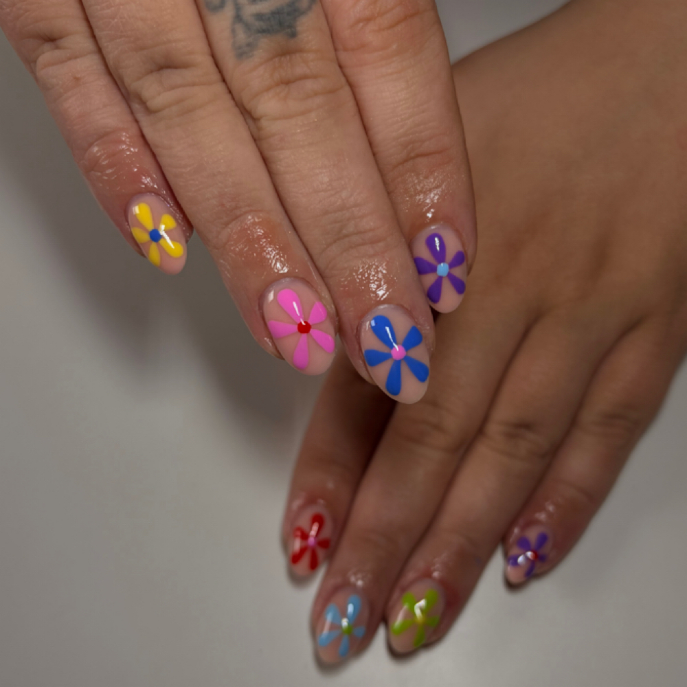 Structured Gel Mani at Ricki Nails in Bremerton, WA