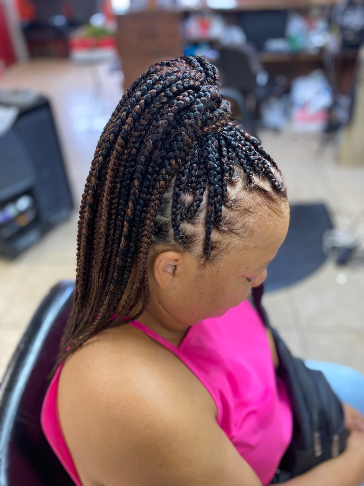 Medium Midback Knotless