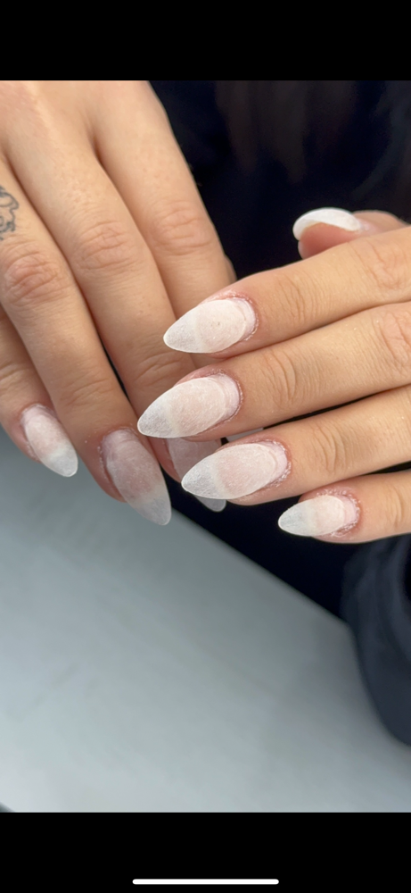 Acrylic Nail Fill