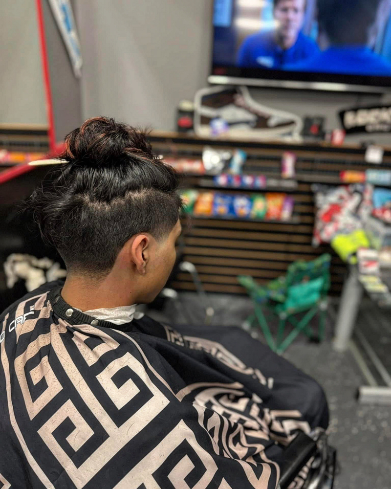 Teenager Hair Cut