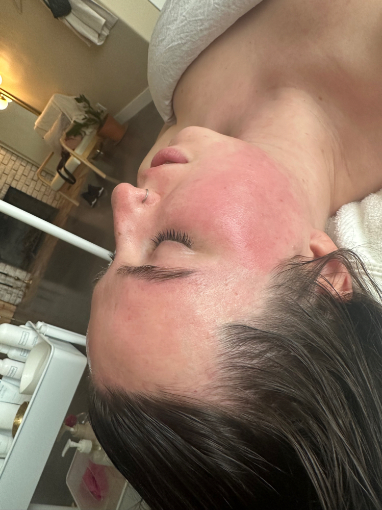 60 Minute Custom Facial