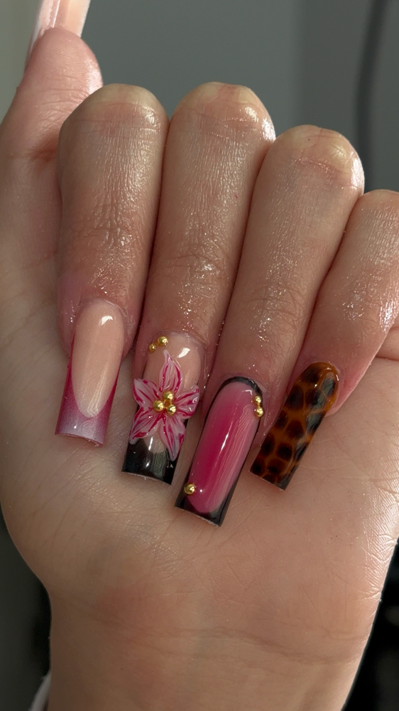 Medium Nails 3-4 magnets