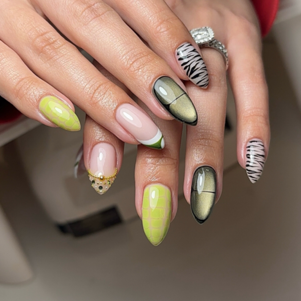 Medium Natural Nails at G.S. NAIL BAR in Cypress, TX