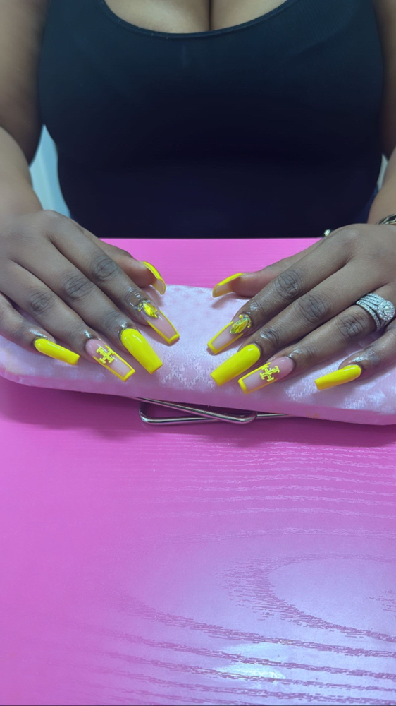 Med Set W/ Bling Or Design at ShyneontheNails in Opelousas, LA