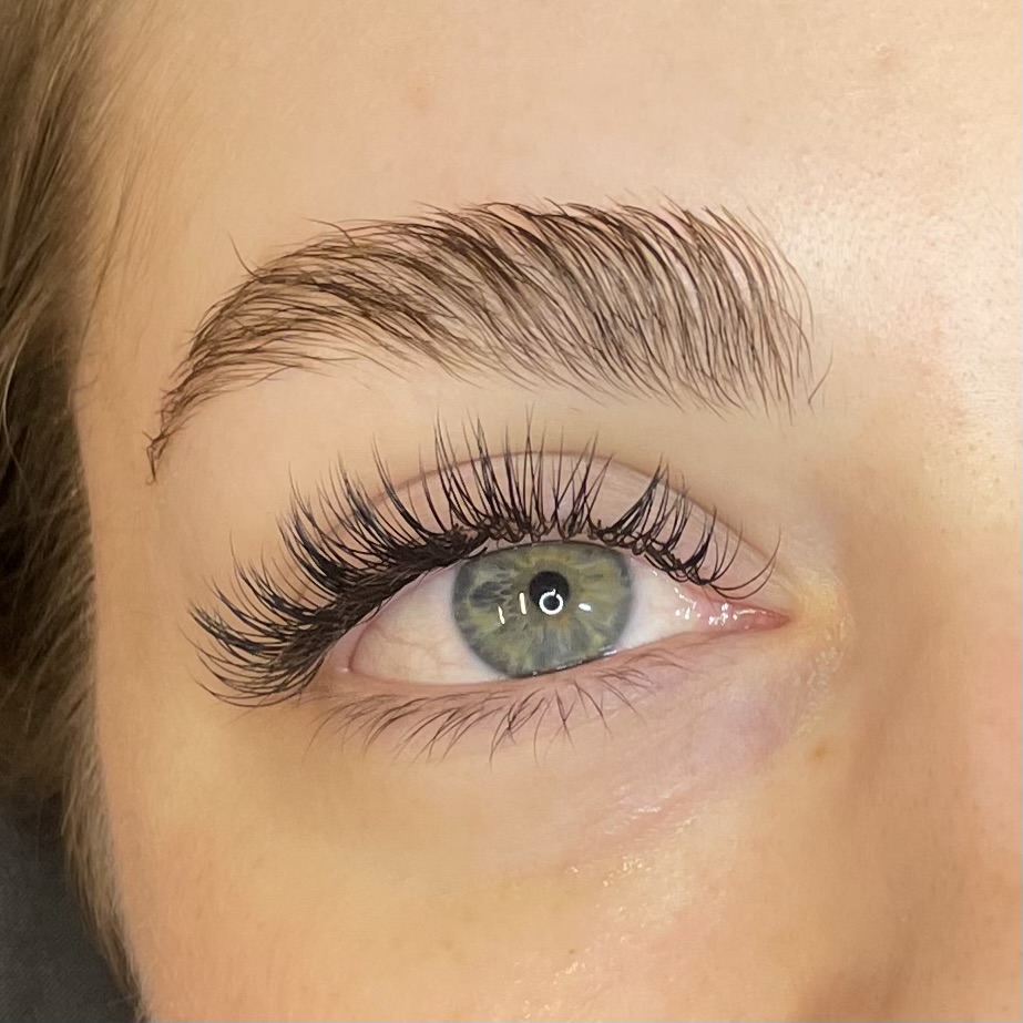 Classic Lash Full Set