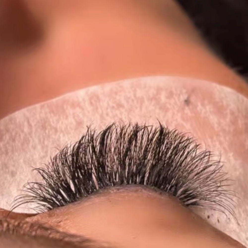 VegasAfterDark(VolumeLashExtensions at The Works By Juliano in Edinburg, TX