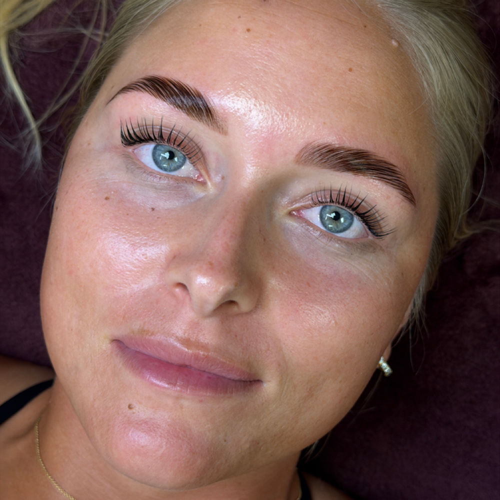 Tradicional Lash Lift + tint at Brows by vic in Miami, FL