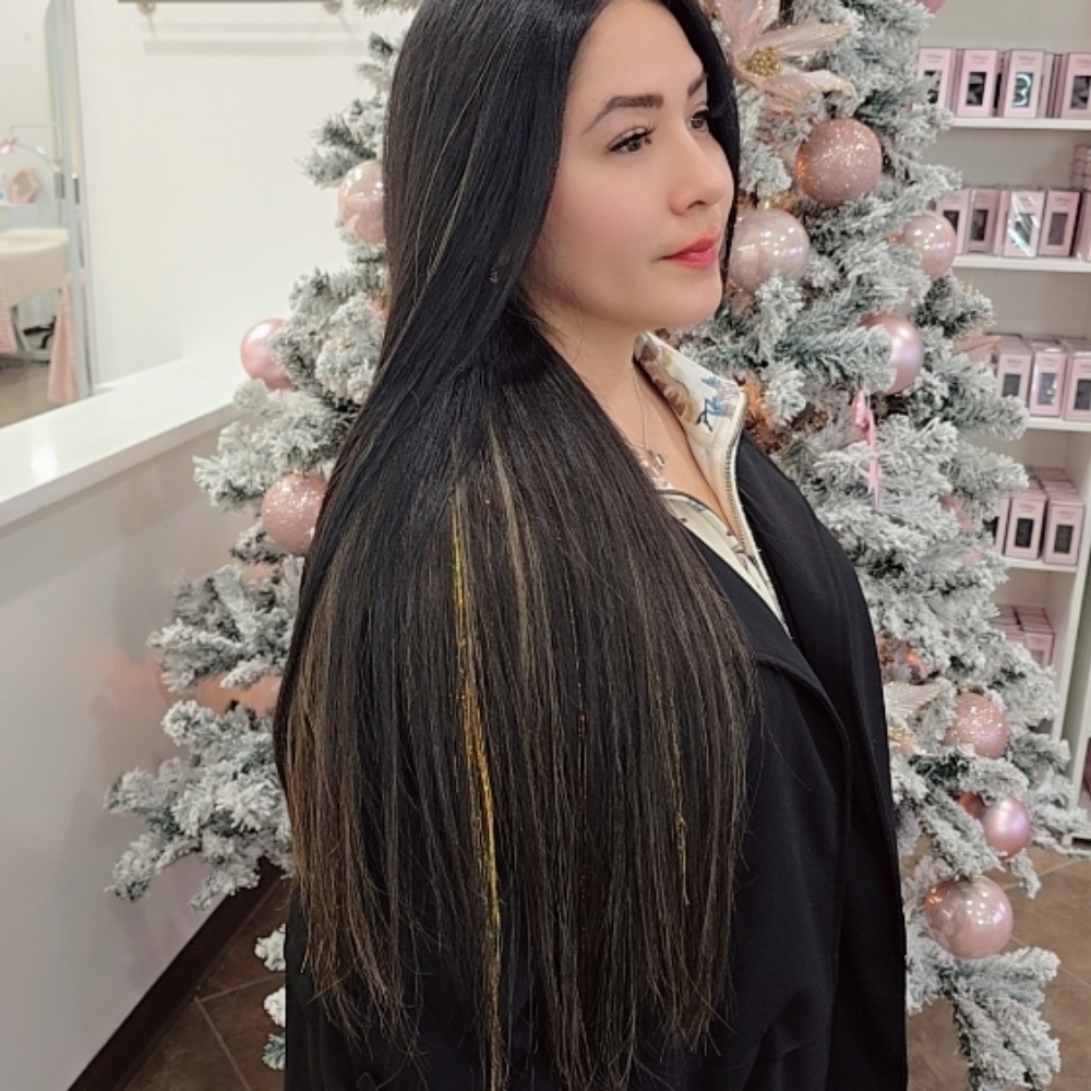 Tinsels at @glambymagdalena in Loves Park, IL