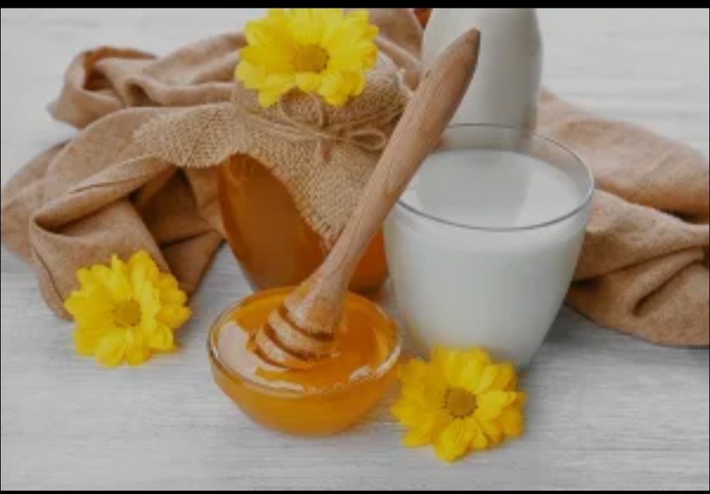 Milk & Honey Pedicure at Beauty Factory in Dallas, TX