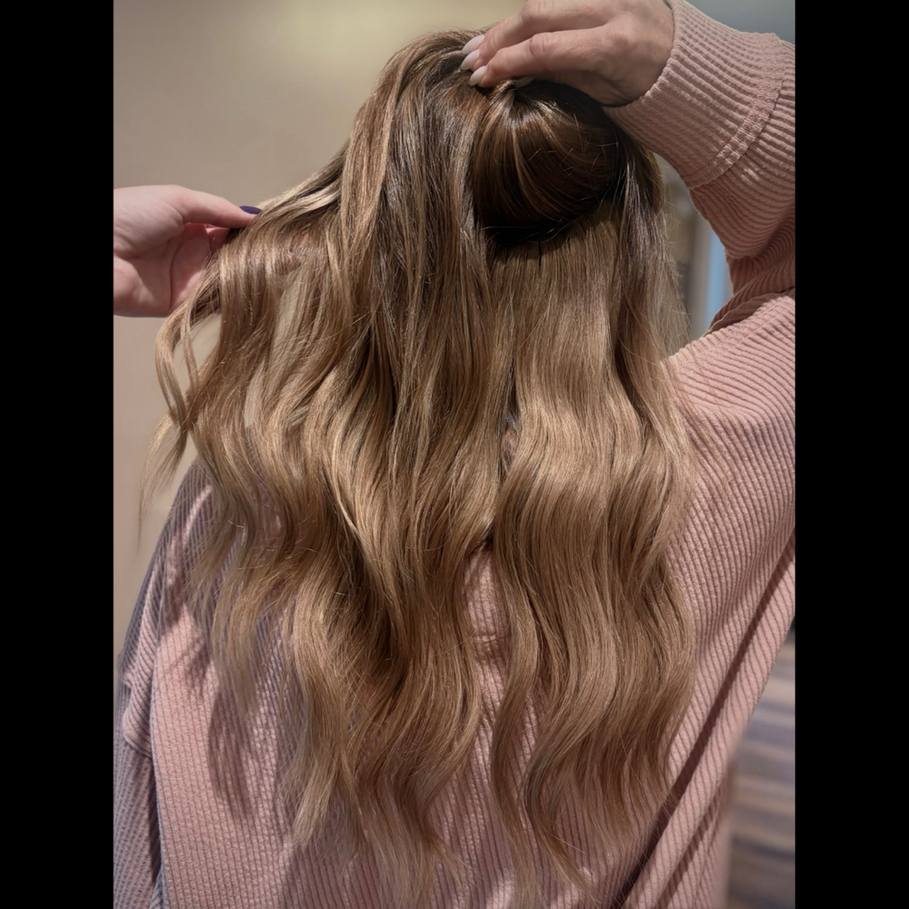 Extensions – 1 Row Install at Amelia Hairart in Indianapolis, IN