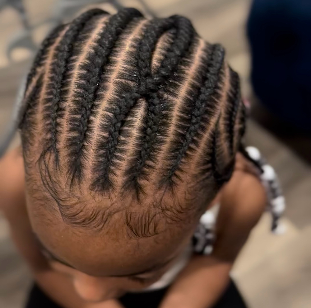 Curvy Stitch braids (Age 7-15)