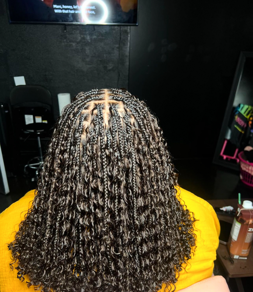 Boho Box/Knotless Braids at Roots and Rhythm in Centerline, MI