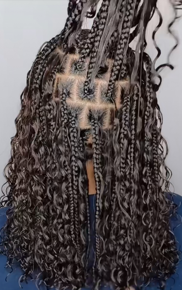 Medium Short Boho at 3BsBEAUTYSUPPLY&SALON in SANDUSKY, OH