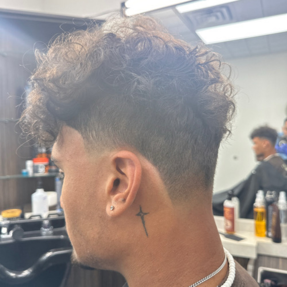 Haircut/withMahmoud at 3DE HAIR SALON in Middleton, WI