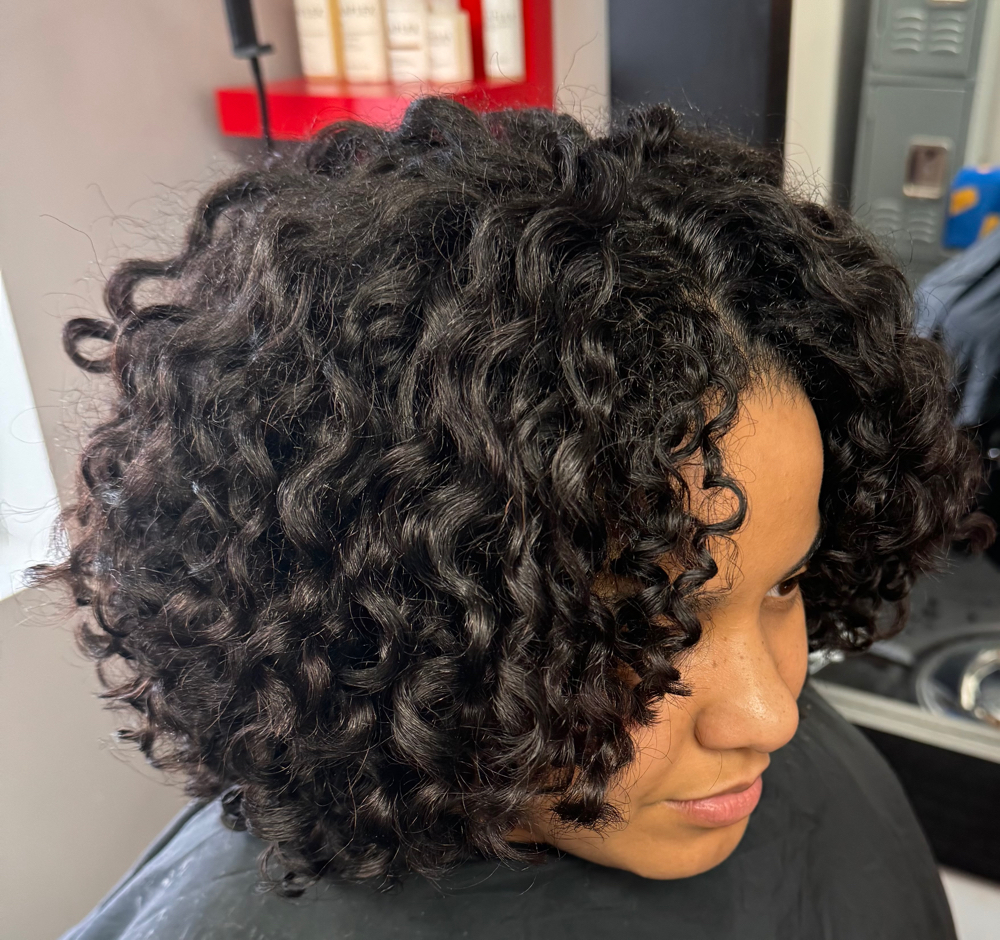 Curly Cut