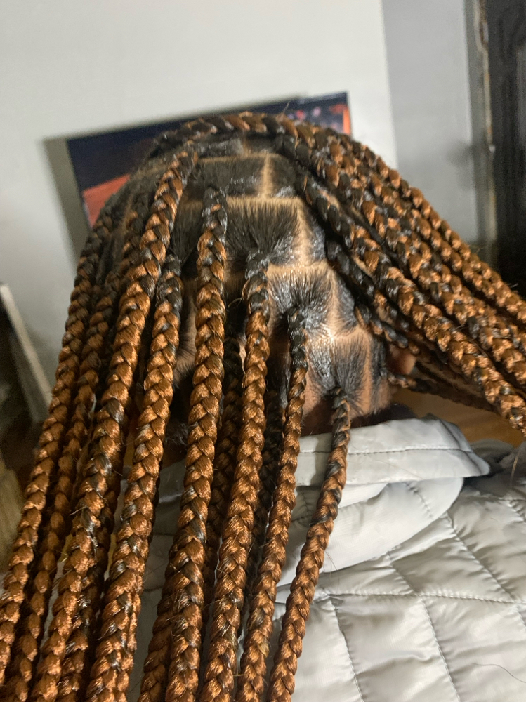 Medium Knotless Braids