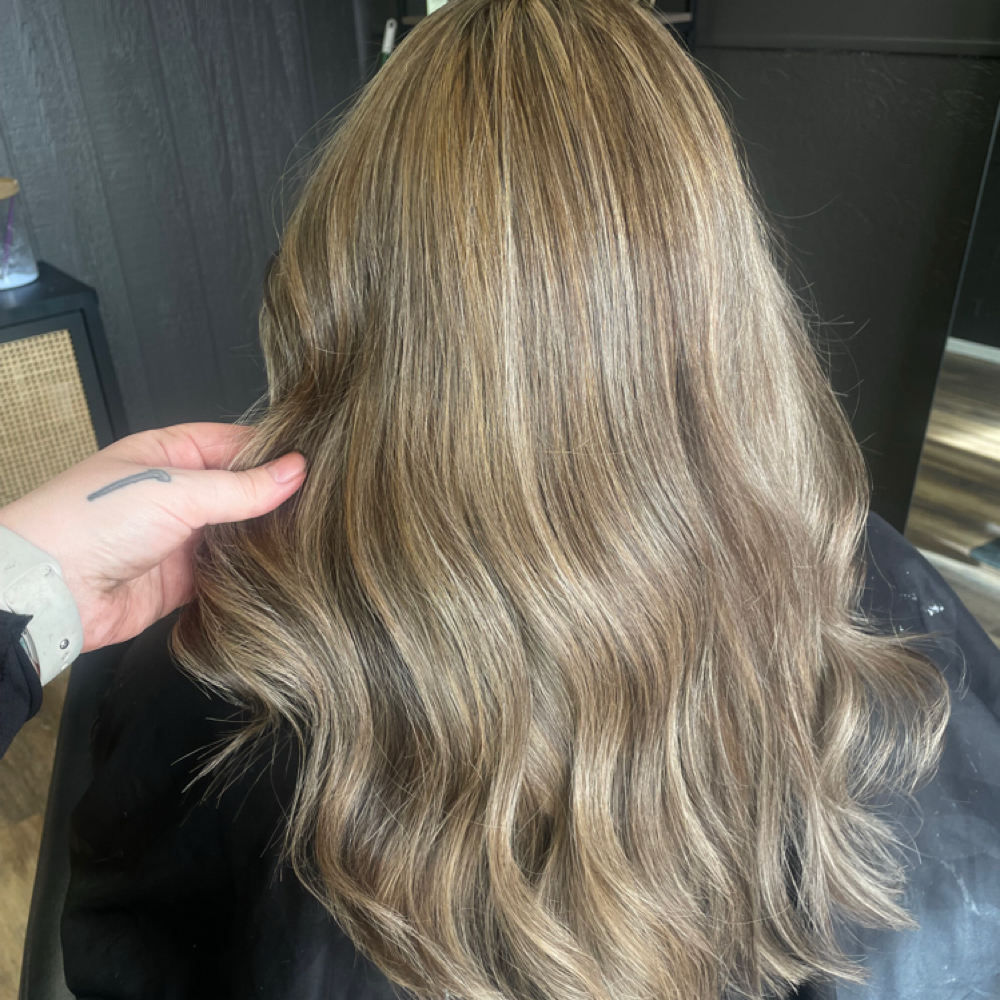 Full/Partial Highlights or Balayage