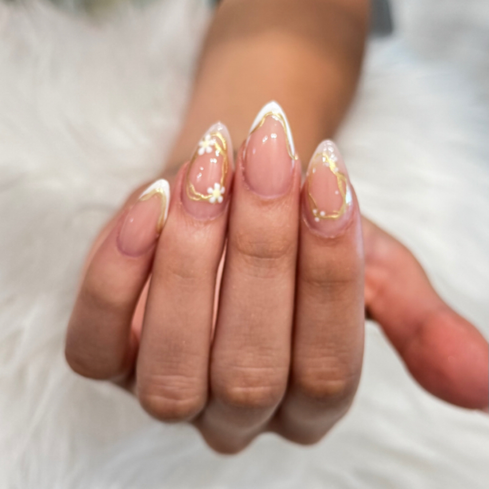 Acrylic Nails Medium Lenght