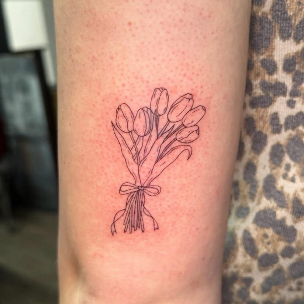 SMALL BLACK TATTOO UNDER 3 in at Ella Foust @ Native ink Tattoo in elwood, IN