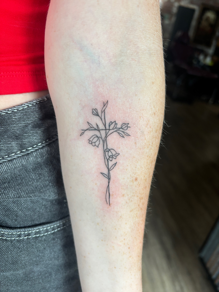 SMALL BLACK TATTOO UNDER 3 in