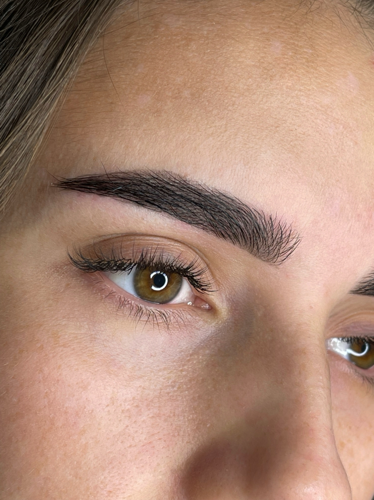 Eyebrow tint