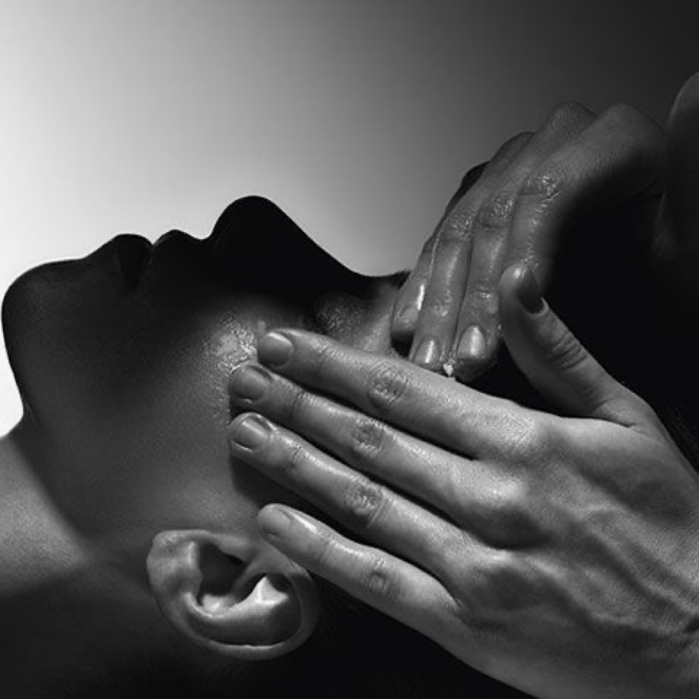 Sculpting Detox Facial Massage at SKINISHNYC in Bayside, NY