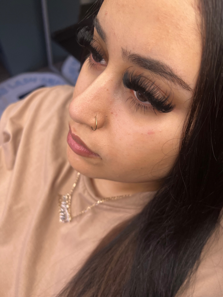 Bottom Lashes