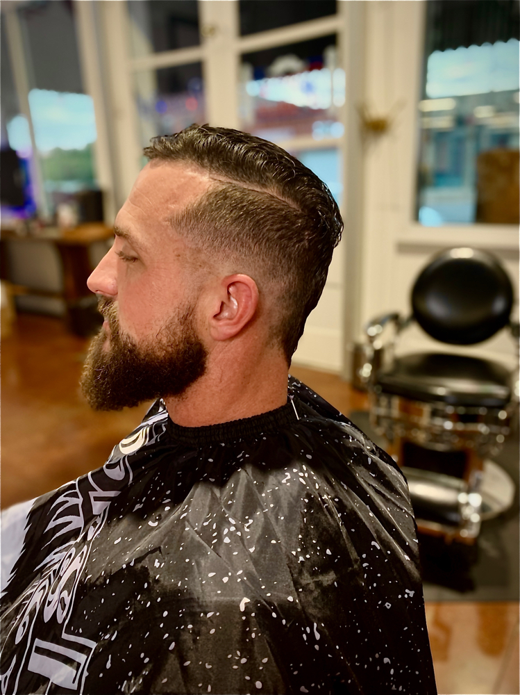 Haircut W/ Beard outline