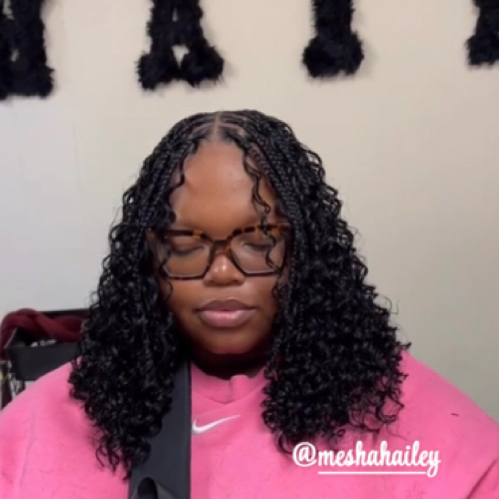 Med. Short Human Hair Knotless at Mesha Hailey in Moraine, OH