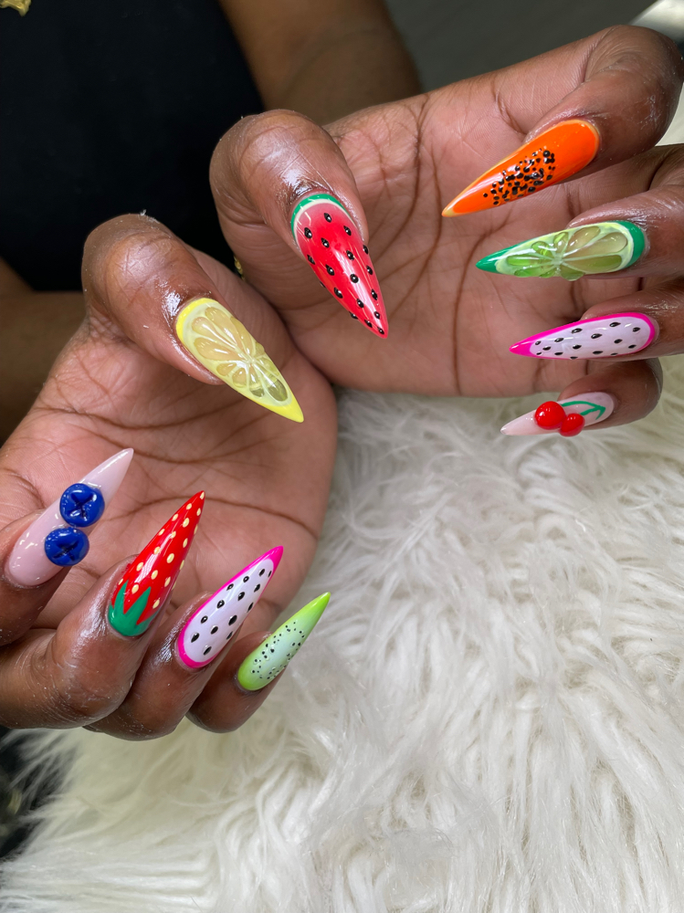 Detailed/Customized Nail Art