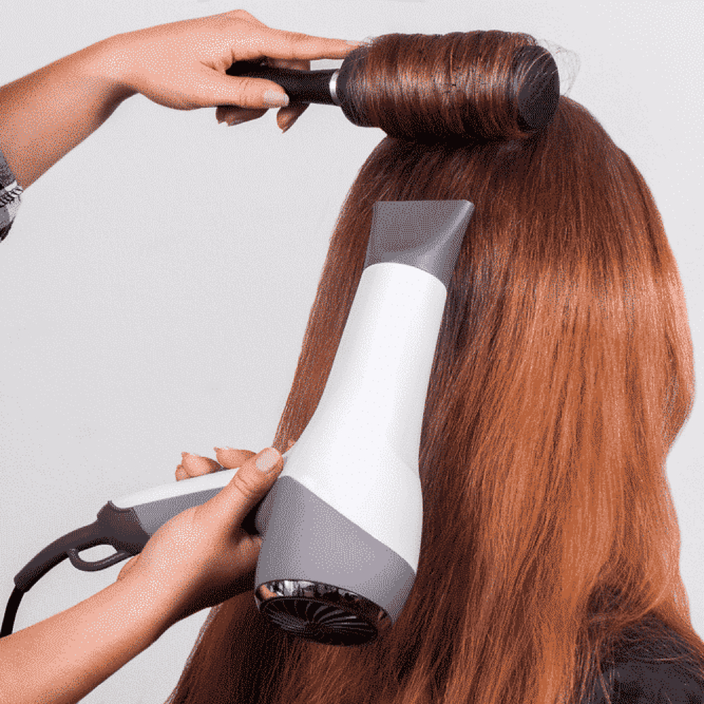 Blowout W/extensions at N’Vee Salon & Spa in Livingston, TN