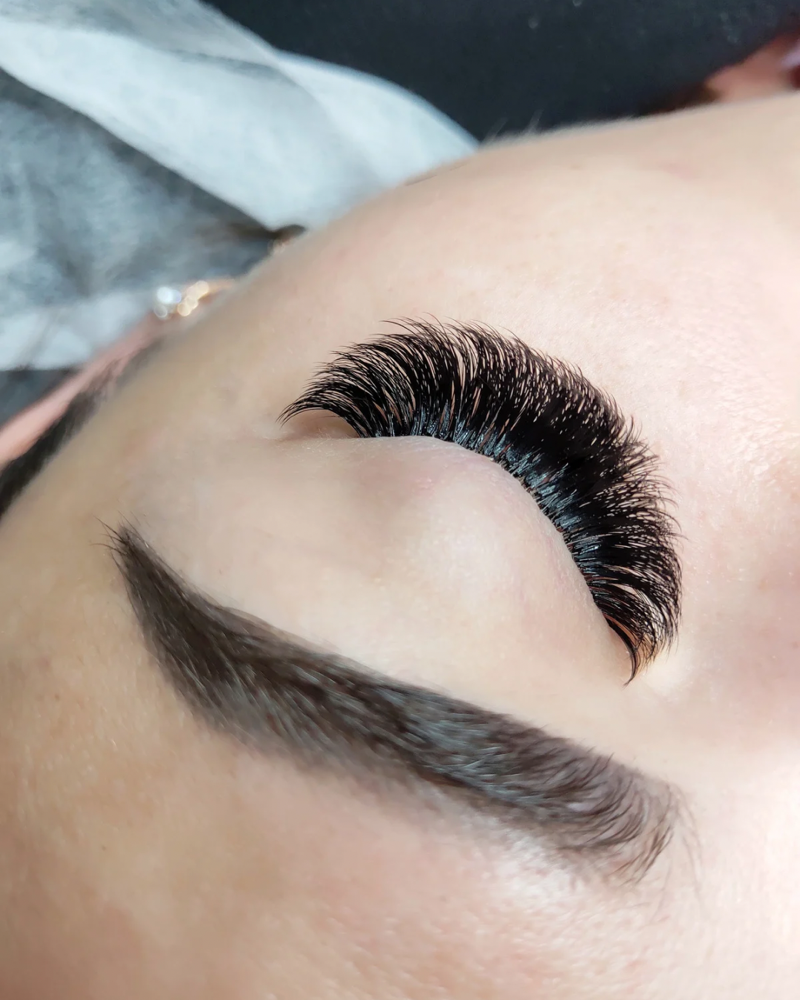 Full Volume Lash Fill