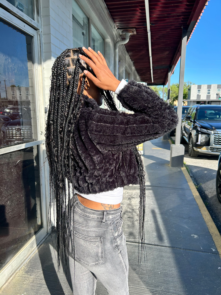 Medium Knotless Any Length