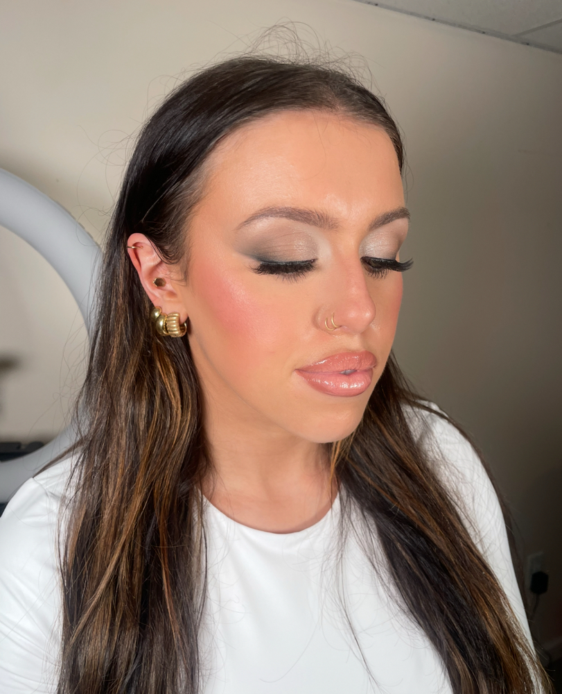 Full Faced Dramatic Glam