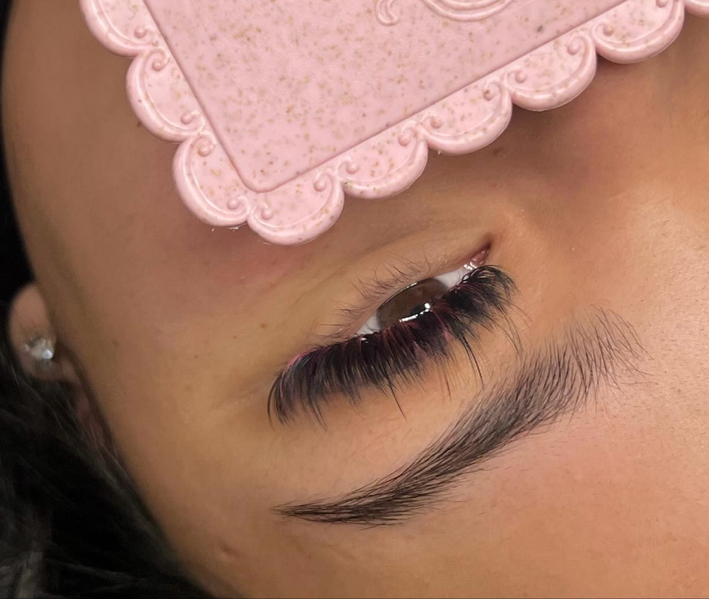 Mega Volume Lashes - Full Set