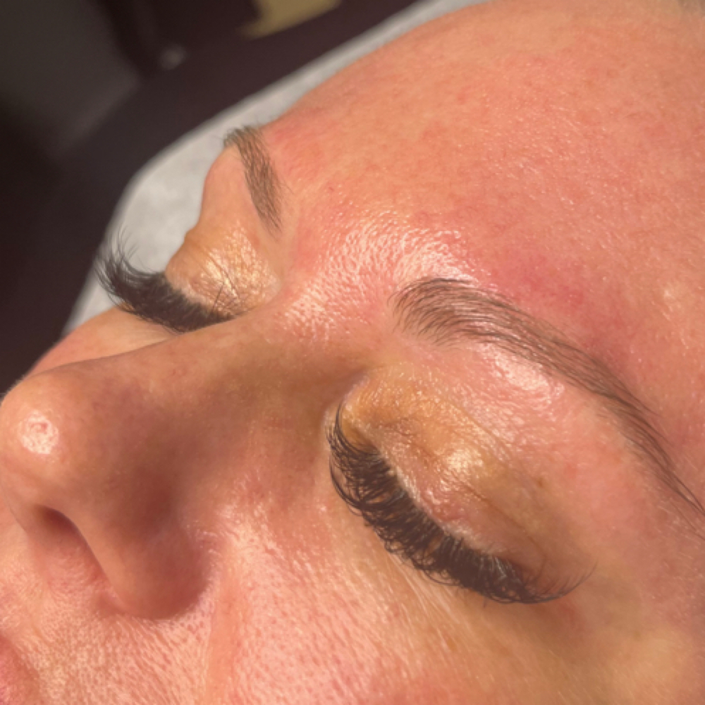 🐝Brows at Bee’s Knees Wax Co. in San Marcos, TX