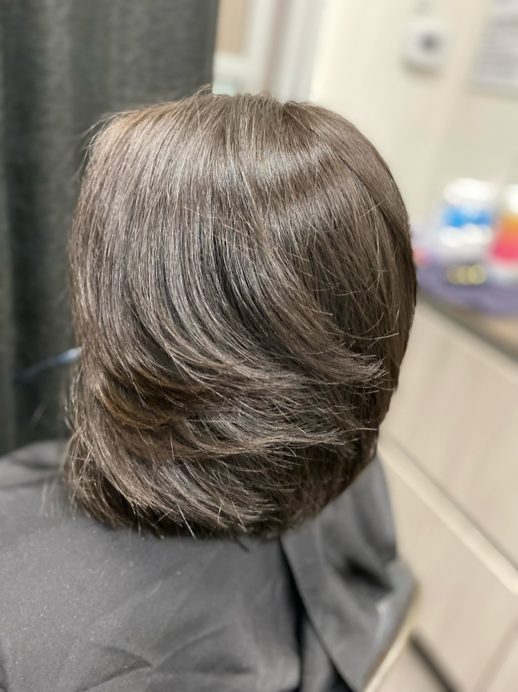 Haircut & Style