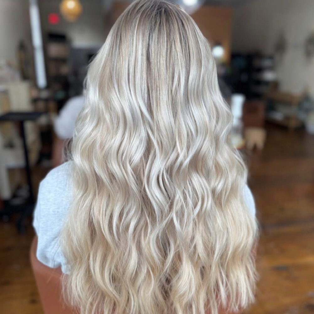 Max Blonding Service at DivineMane&Beauty in Waverly, OH