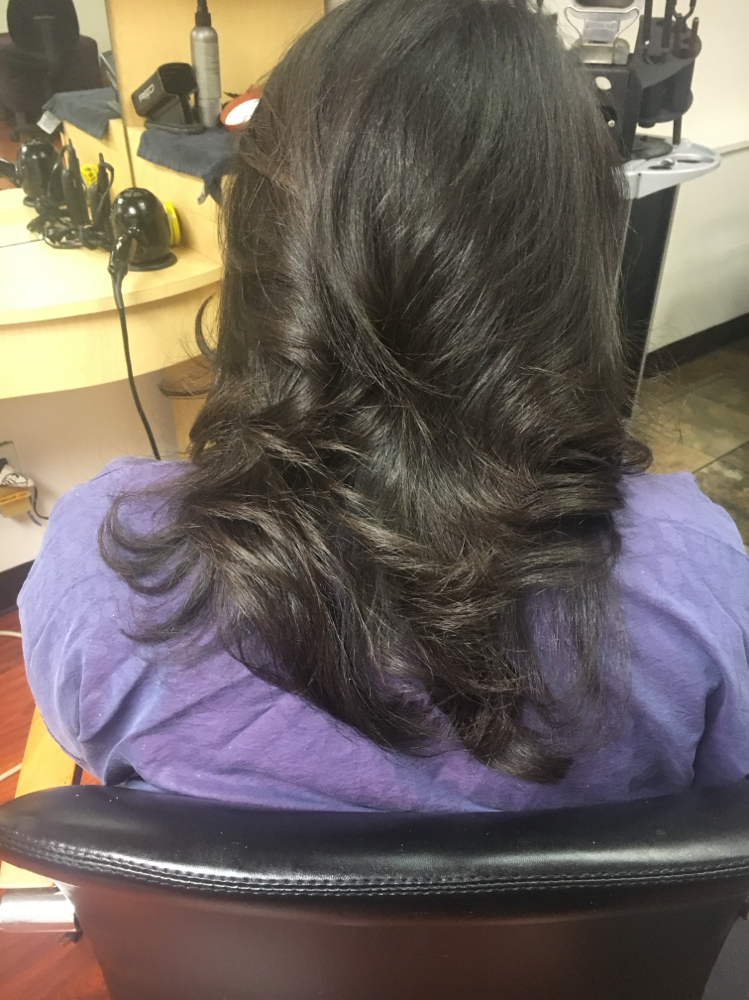 Roller Sets at HairAddiction Boutique in Farmington Hills, MI