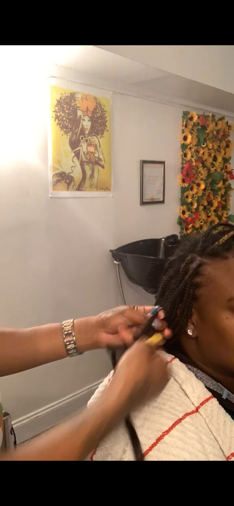 M Knotless Touch Up